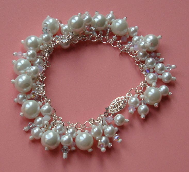 Free tutorial glass pearl charm bracelet