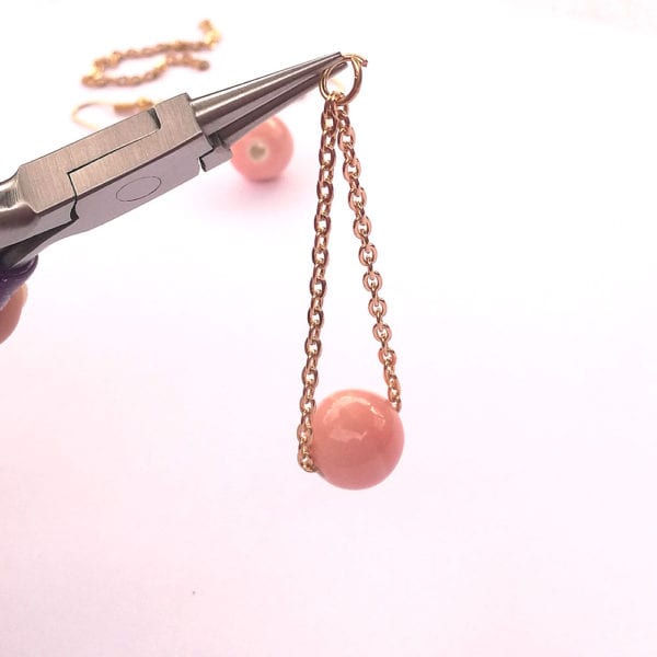 5 Minute Jewellery DIY: Bead and Chain Earrings