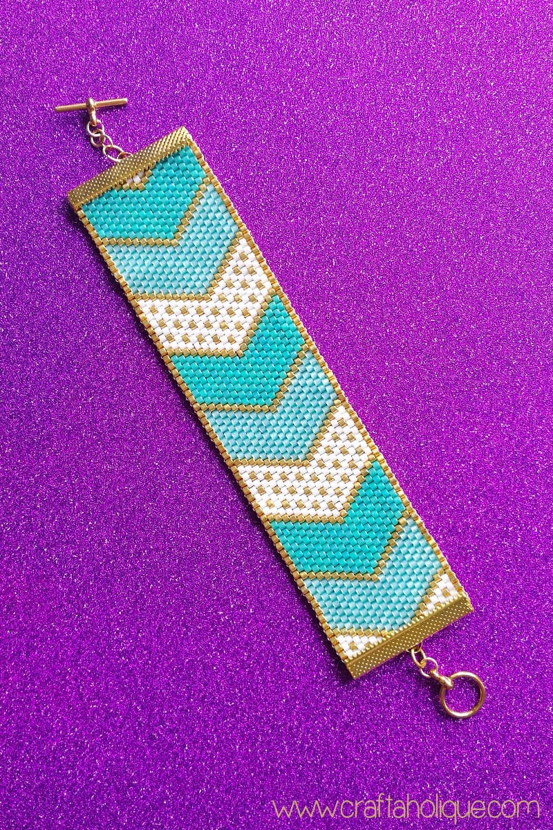 Turquoise and Gold Chevron Peyote Pattern
