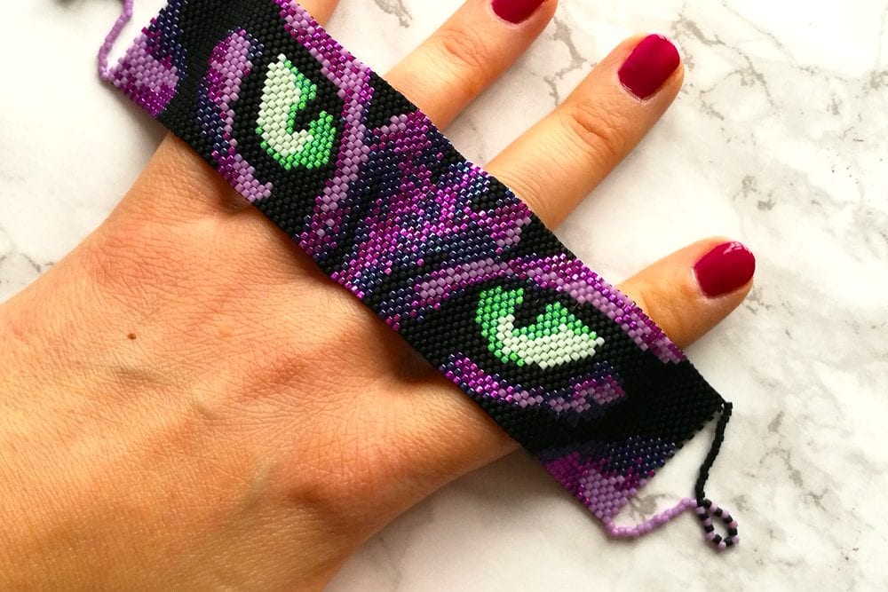 Cats Eyes Beading Pattern - Halloween Jewellery Making Project by Craftaholique